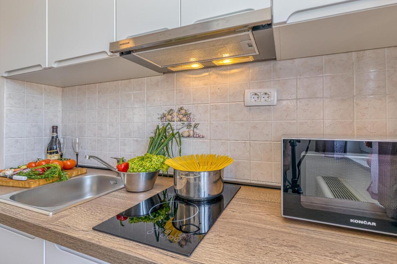 Villa Mihaela Trogir Dış mekan fotoğraf