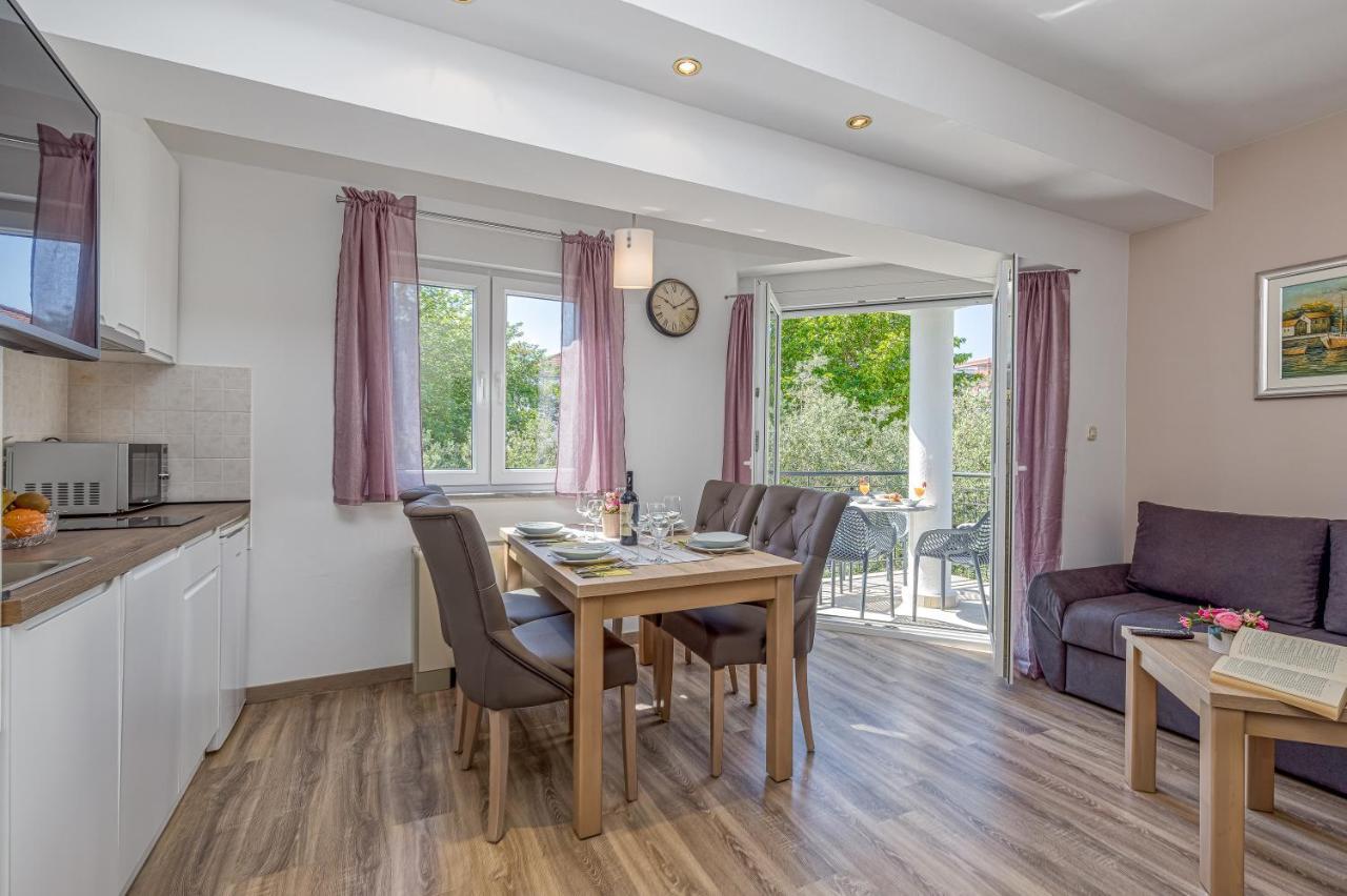 Villa Mihaela Trogir Dış mekan fotoğraf